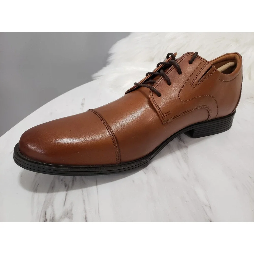 NEW NO BOX 13 Mens Clarks Whiddon Cap Toe Oxford 26152913 Dark Tan Leather Brown